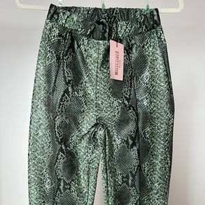 Snake pants miss guided petite